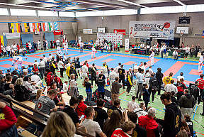 Deutsche Meisterschaft der Leistungsklasse und Para Karate