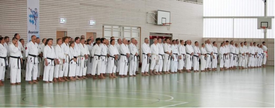 Vielseitiges BKB Trainermeeting lockt über 130 Karatekas nach Ingolstadt