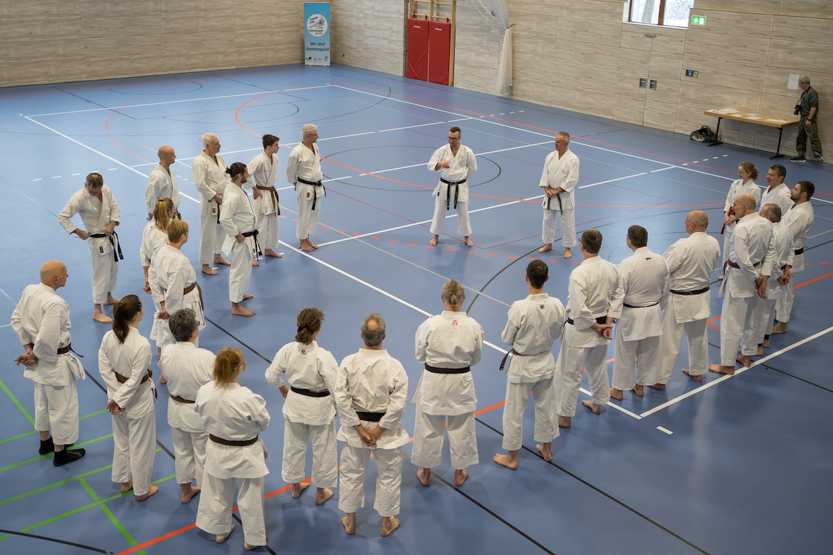 LG 10.1.26 1 von 200